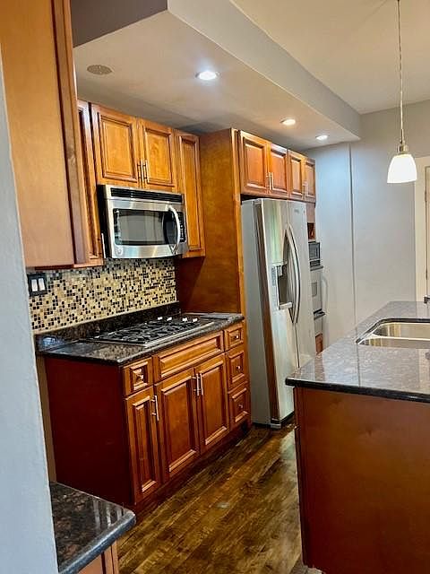 1st image of 2623 N Richmond St #1