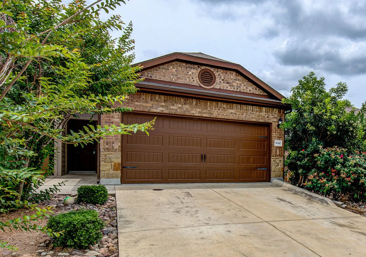 Nice 3 Bedroom Duplex located in New Braunfels! — Photo 1