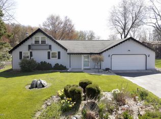 2093 Forrest Dr, Allegan, MI 49010