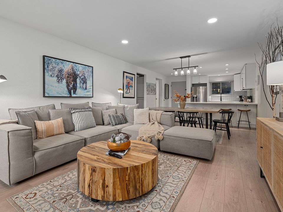 1st image of 401 Silver King Dr #2