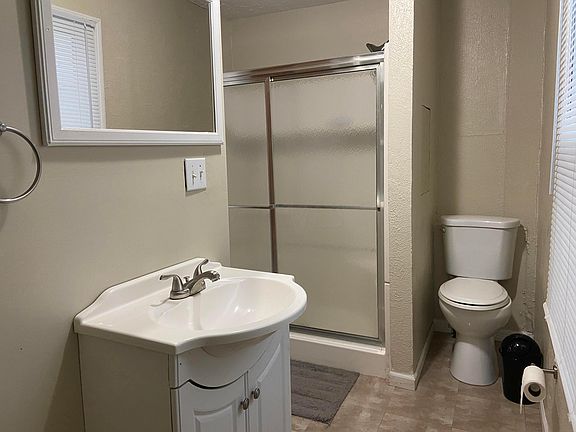 3rd image of 334 Wehrle Ave