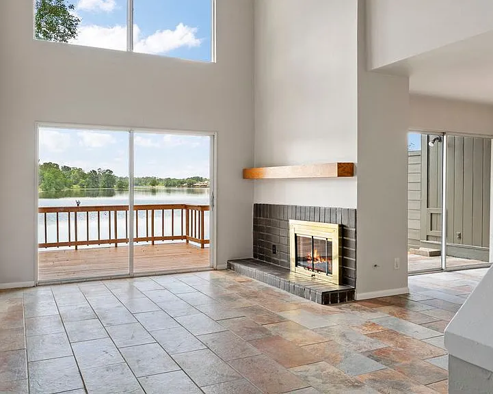 206 Waters Edge — Photo 22