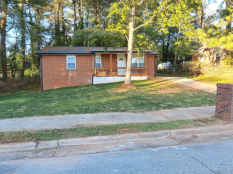 2042 Grange Dr SE — Photo 25