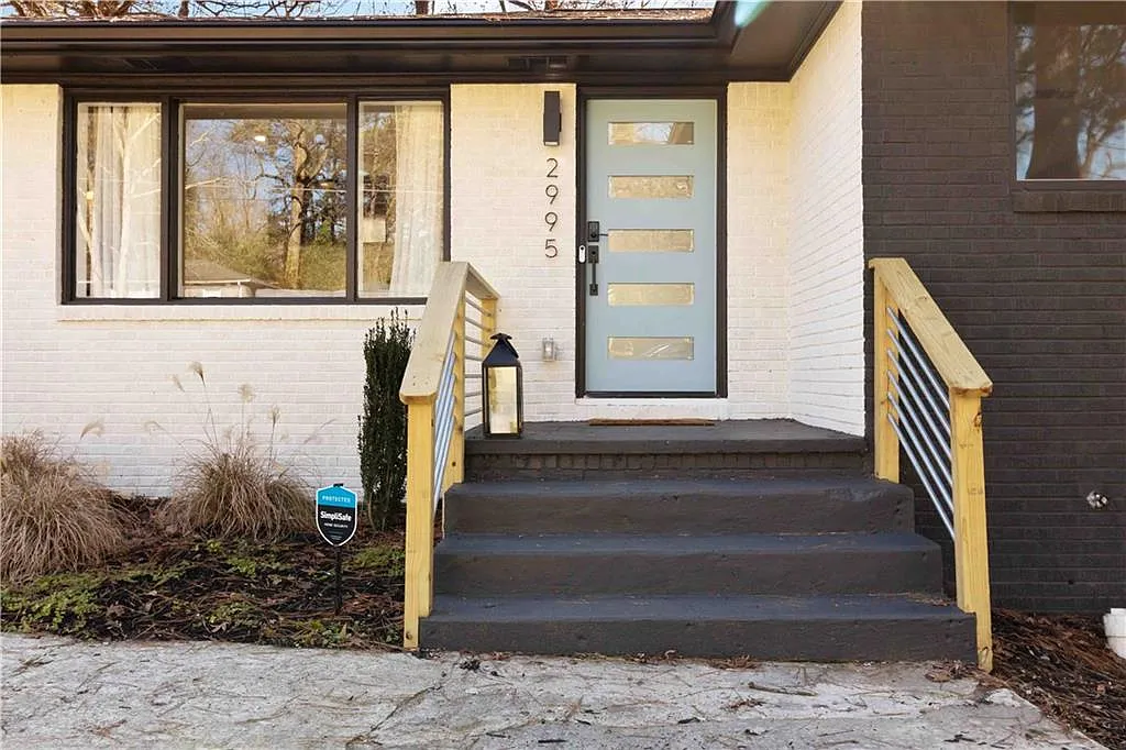 3 bed, 2.0 bath, 1577 sqft, $2,800 — Photo 4