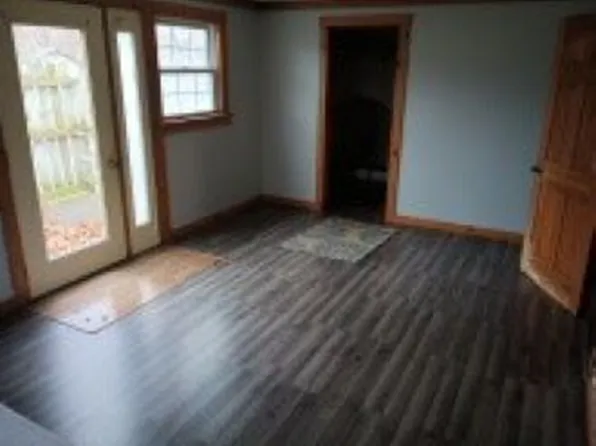 6139 E Southport Rd #B, Indianapolis, IN 46237