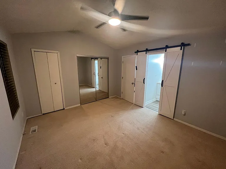 2927 Aspen Woods Entry — Photo 9