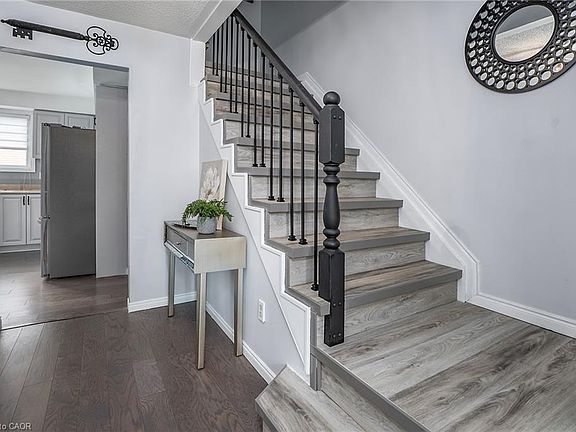 5th image of 31 Blackfriar Ln
