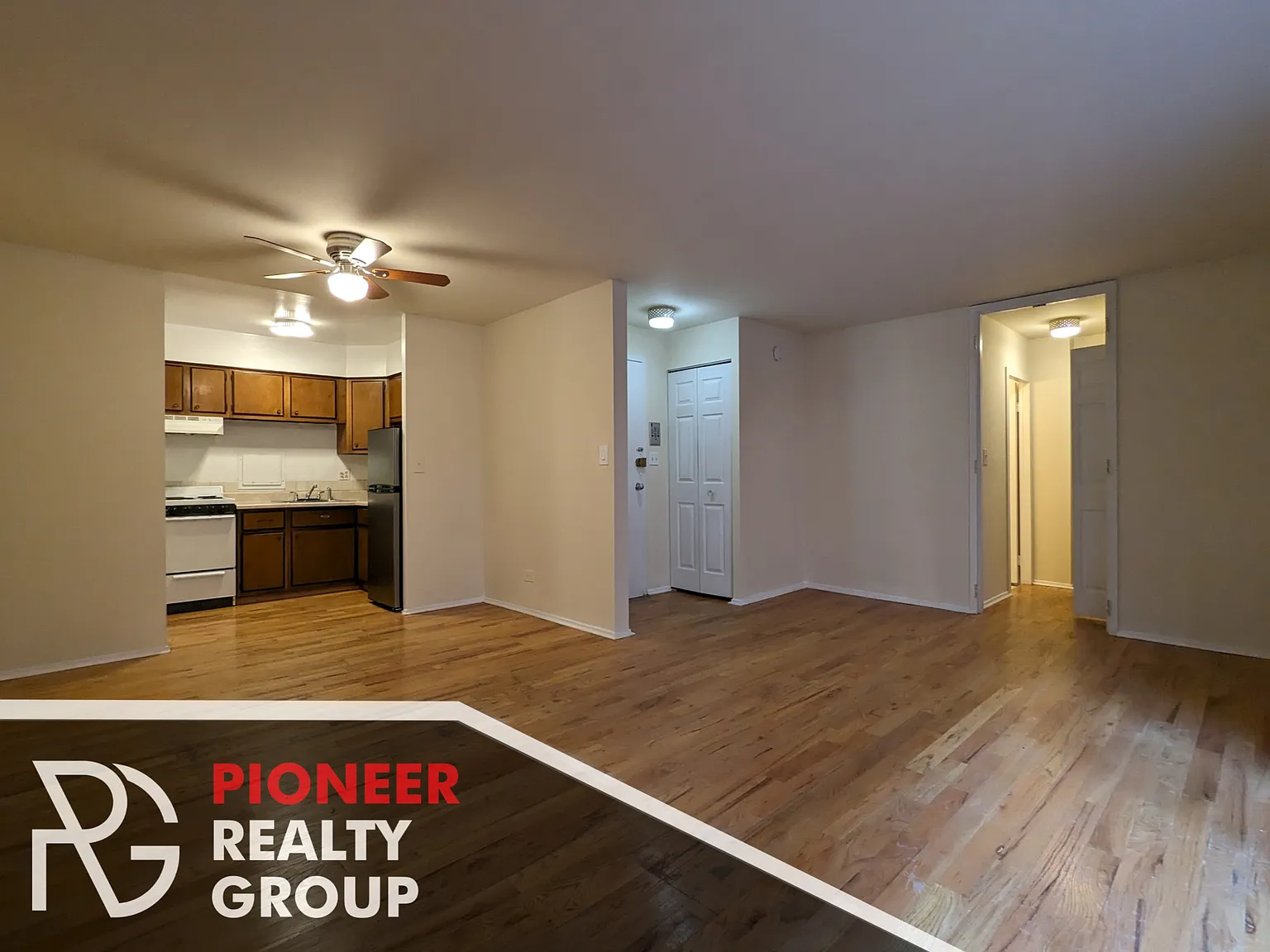 Studio, 400 sqft, $1,695 — Photo 1