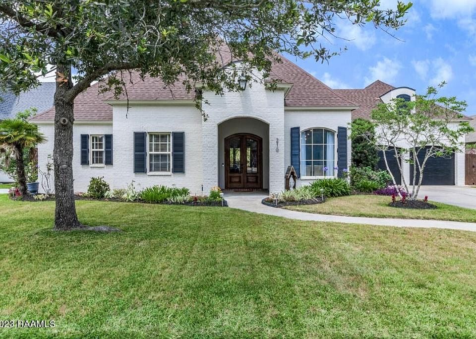 1st image of 210 Isaiah Dr