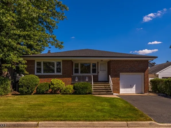 8 Gresser Ave, Linden City, NJ 07036