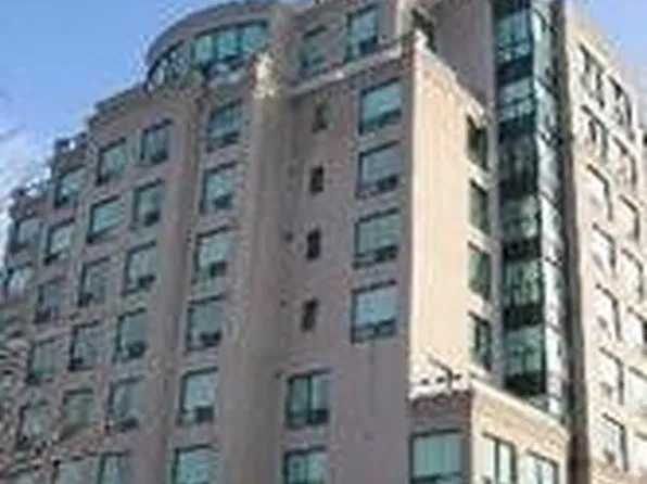 1 Hycrest Ave, Toronto, ON