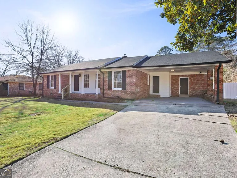 6541 Debbie Sue Ln — Photo 3
