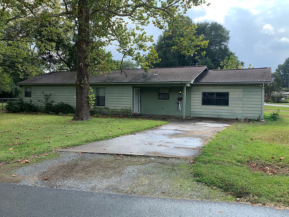 1st image of 29 Meadow Ln
