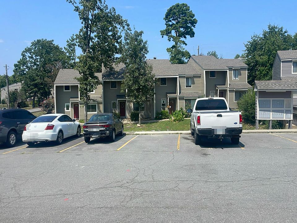 1st image of 2001 Reservoir Rd