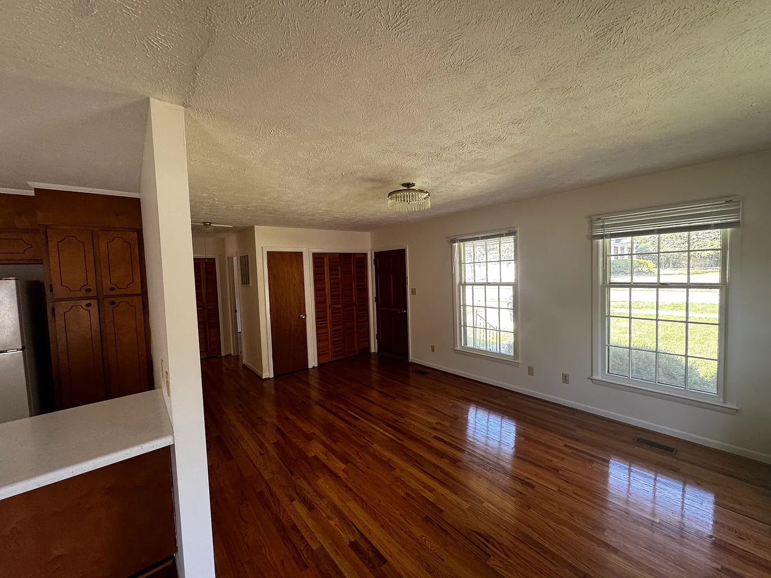 E Lewis St, Whiteville — Photo 3