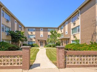 4040 W 63rd St APT 3A, Chicago, IL 60629