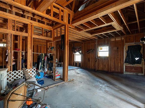 4th image of 35174 Leal Rd