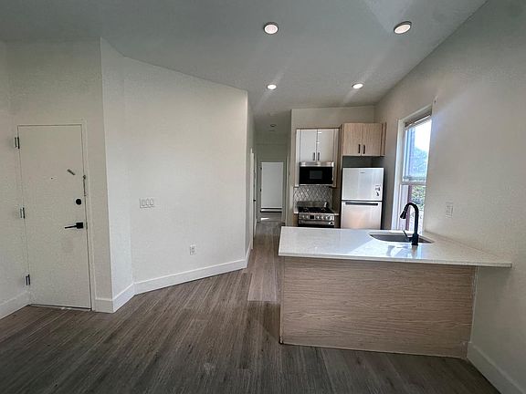 2nd image of 5307 Westside Ave #37E