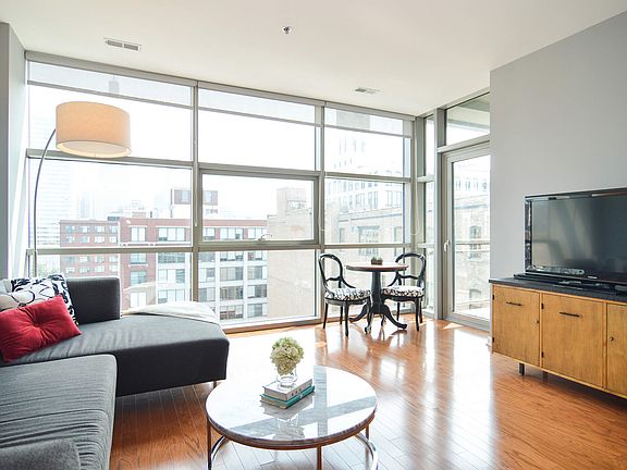 Living Room / Dining Room