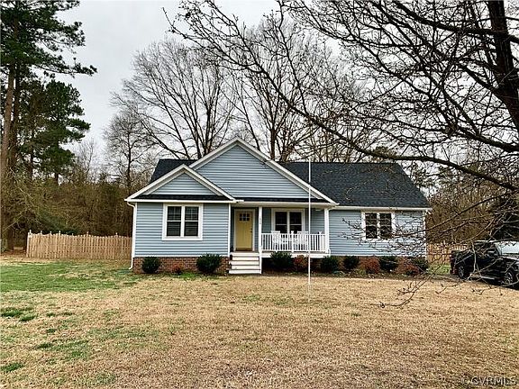 2nd image of 1848 Pender Ave