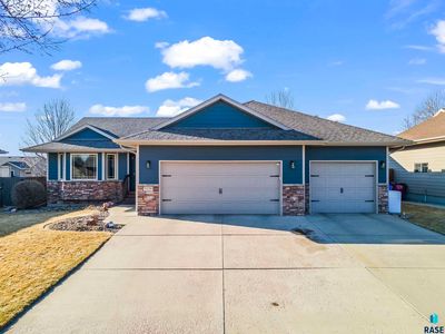 5129 S Manchester Ct, Sioux Falls, SD, 57108