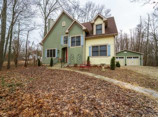 9444 Community Hall Rd, Union Pier, MI 49129