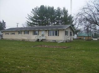 7994 Freeport Rd, Rockton, IL 61072