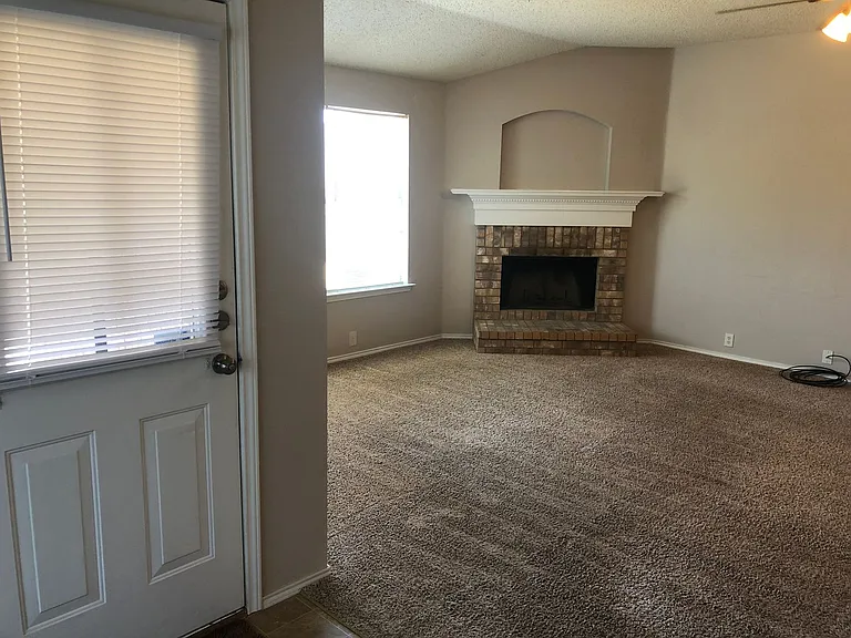 106 Oakhurst Dr — Photo 10