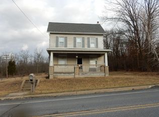 2270 E Lizard Creek Rd, Lehighton, PA 18235
