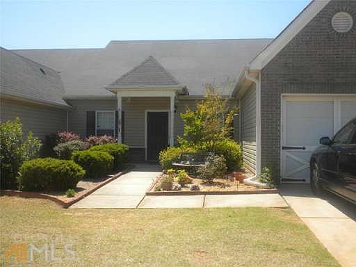 1st image of 615 City Park Dr