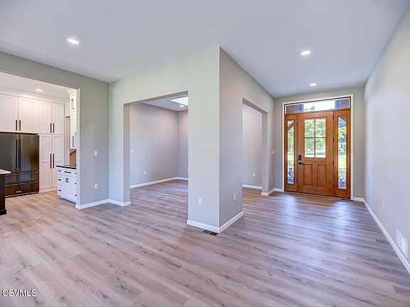 4th image of 1008 Fair St