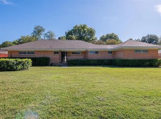 3834 Merrell Rd, Dallas, TX 75229