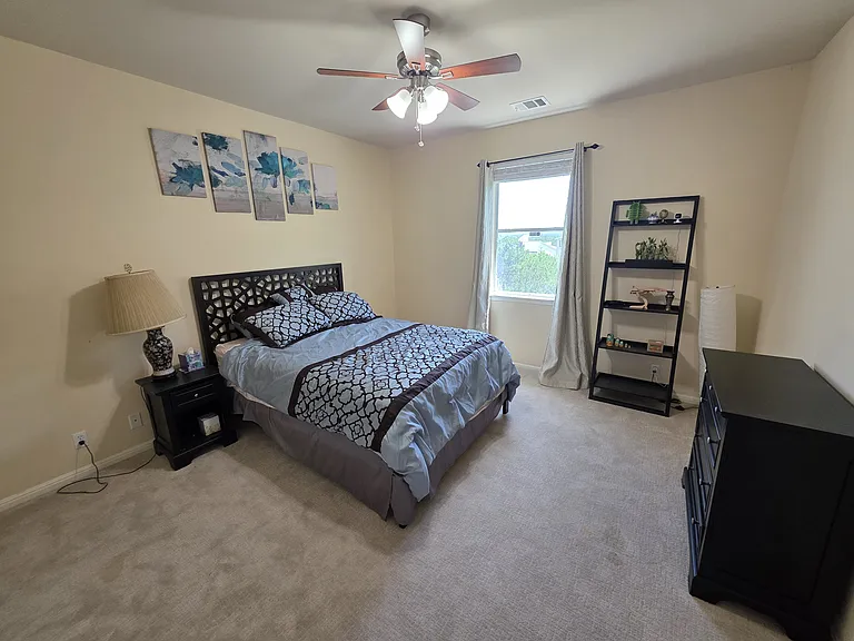 7901 Southwest Pkwy — Photo 12