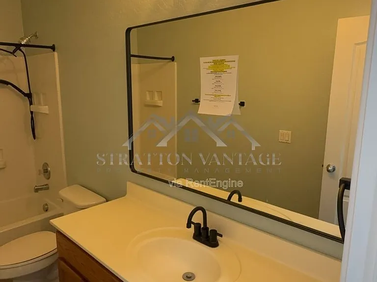 1036 S 177th Dr — Photo 21