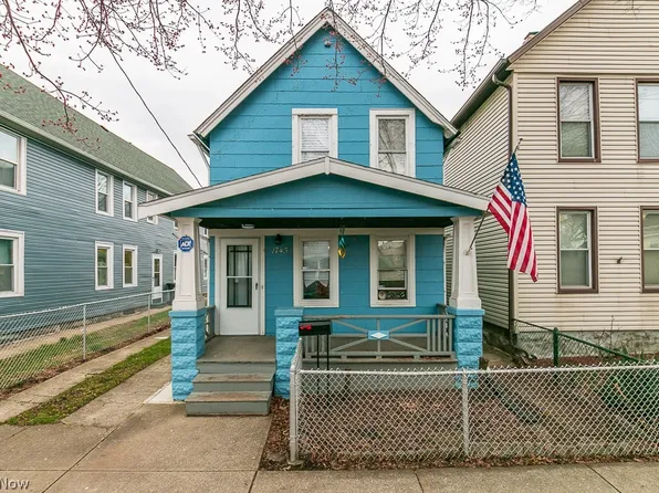 1743 E 33rd St, Cleveland, OH 44114