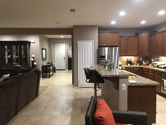 5th image of 551 Hazeldell Ave