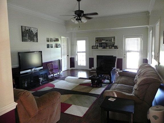 4th image of 206 Ryan Way
