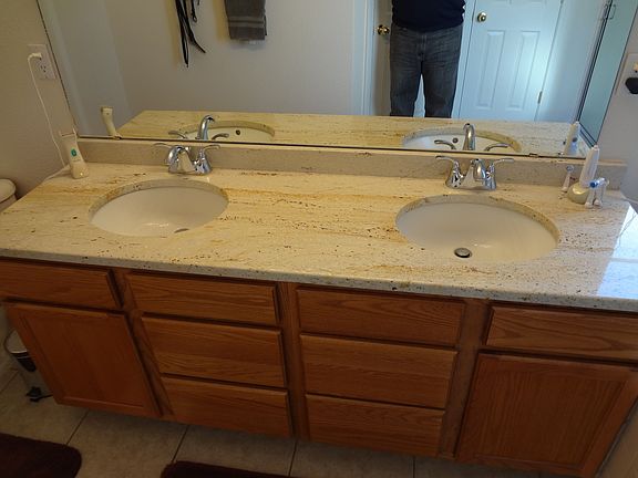Double Sink w/granite