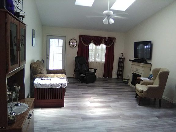 3rd image of 4301 NE 132nd Pl