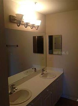 5th image of 5117 Melbourne St #B