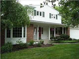 2nd image of 1740 Vesta Ln SE