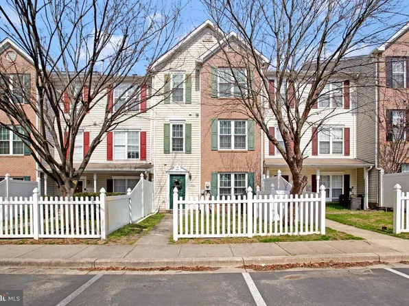 1833 Watch House Cir S, Severn, MD 21144