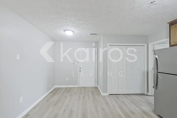110 Fawn Dr — Photo 7