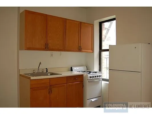 Rented by New York City Apartments | media 38