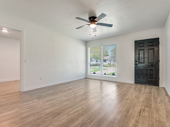 5th image of 4625 Kyle Dr