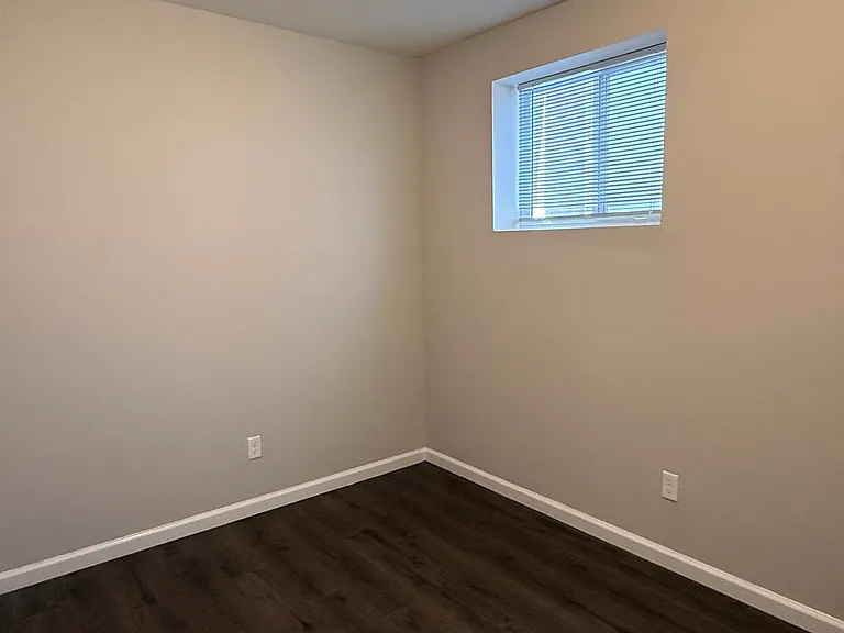 3175 Ivanhoe Ave — Photo 13