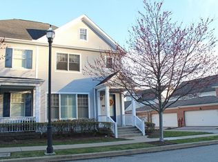 1336 Fairstead Ln, Pittsburgh, PA 15217