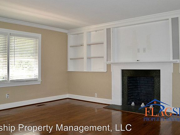 4th image of 117 Heritage St