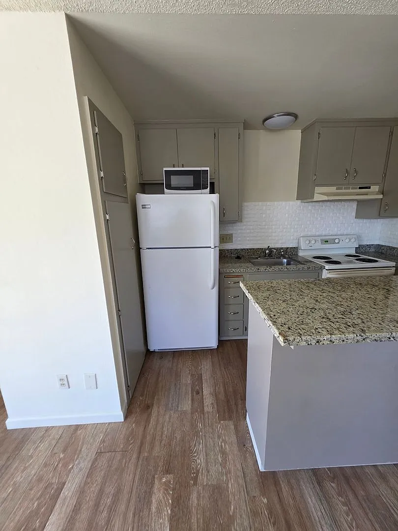 1BR Apartment Near Downtown Campbell | Updated Kitchen + Easy Freeway Access — Photo 3