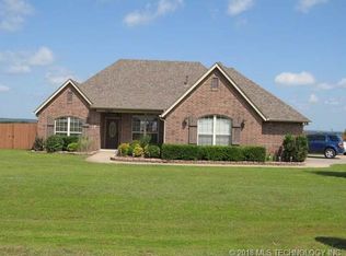 30184 Gale Ave, Inola, OK 74036